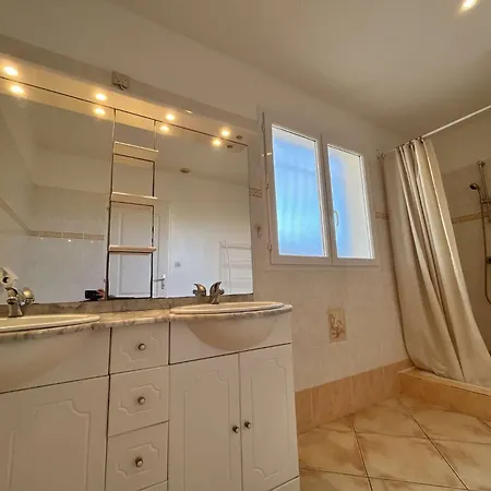 Belle Spacieuse Harmony 8 Couchages, 4 Chambres, Proche Canal Du Midi A 3km De La De Lxmed17 *